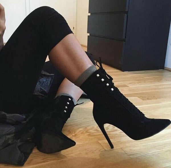 Prim- Sleek, black, above the ankle booties