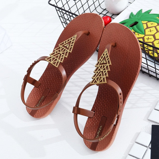 Hariana- Tribal thong flat sandals