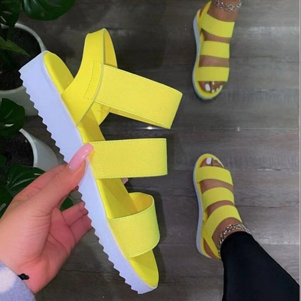 Martine- Cross strap flat slides